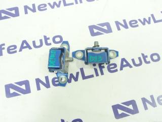 Петля 5-двери Mazda Demio