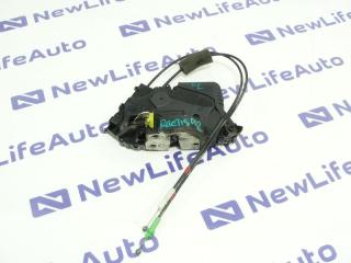 Фото запчасти замок двери передний левый Toyota Ractis 2007 Б/У запчасть Запчасть замок двери передний левый Toyota Ractis 2007