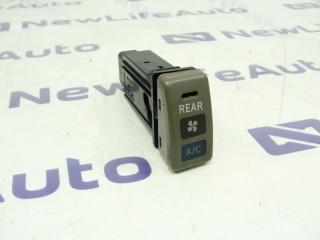 Кнопка Toyota Town Ace 1995 контрактная Кнопка Toyota Town Ace 1995