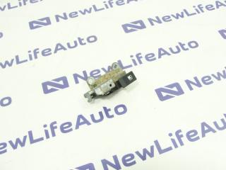 Ручка открывания бензобака Subaru Legacy 2011