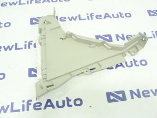 Консоль между сидений правый Subaru Legacy 2011