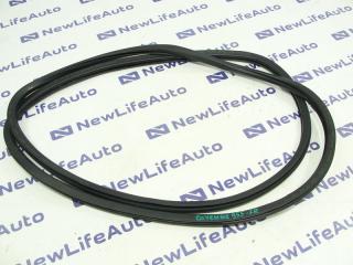 Запчасть уплотнение дверное переднее правое Porsche Cayenne 2003