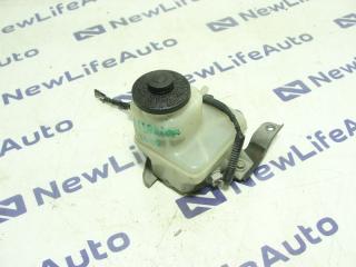 Бачок для тормозной жидкости Toyota Harrier