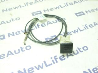 Тросик капота Toyota Carina