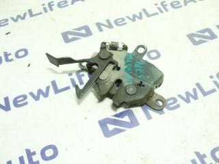 Фото запчасти замок капота Toyota Carina Б/У запчасть Запчасть замок капота Toyota Carina