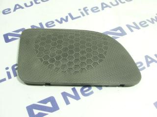 Крышка динамика левая Nissan Elgrand