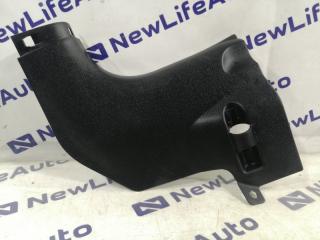 Запчасть накладка на стойку кузова правая Mitsubishi Colt 2007