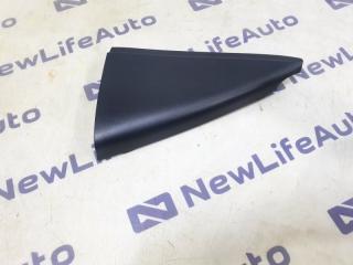 Запчасть уголок двери Toyota Vitz
