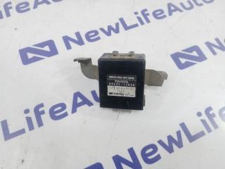 Блок управления Toyota Corolla