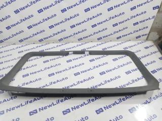 Накладка двери багажника Mitsubishi Pajero