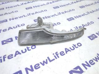 Поворотник в бампер правый Nissan Teana Б/У Поворотник в бампер правый Nissan Teana