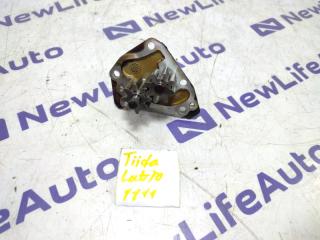 Насос масляный Nissan Tiida Latio Б/У Насос масляный Nissan Tiida Latio