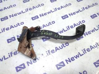 Запчасть педаль тормоза Mitsubishi Galant 2002