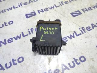 Запчасть решетка вентиляционная левая Nissan Pulsar 1986