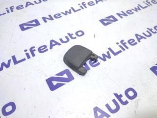 Заглушка крепления сиденья Toyota Hilux Surf 1989