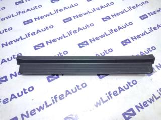 Порожек пластиковый передний правый Honda Accord