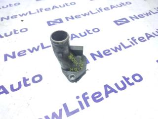 Патрубок системы охлаждения Nissan Caravan