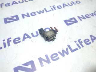 Фото запчасти вакуумный клапан Toyota Caldina контрактная запчасть Запчасть вакуумный клапан Toyota Caldina