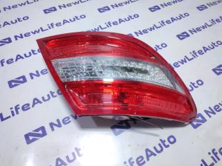 Стоп-сигнал левый Mercedes-Benz C-Class