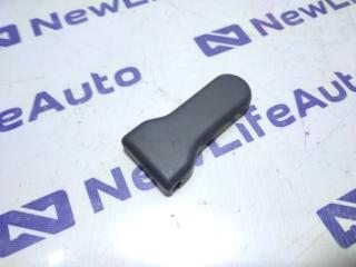 Заглушка крепления сиденья Toyota Land Cruiser Prado 1993