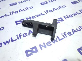 Фото запчасти кронштейн гидроусилителя руля Nissan Skyline Б/У запчасть Запчасть кронштейн гидроусилителя руля Nissan Skyline