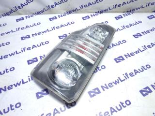 Стоп-сигнал правый Toyota Voxy