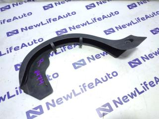 Накладка петли багажника правая Mercedes-Benz C-Class