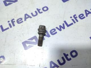 Запчасть болт колеса Volkswagen Touareg 2013