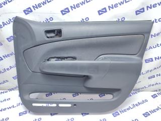 Обшивка дверей передняя правая Toyota Probox 2012