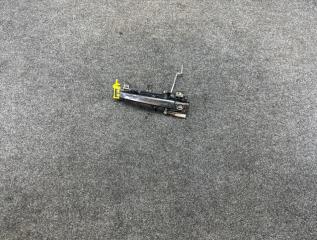 Фото запчасти ручка двери внешняя передняя правая Toyota Prius Б/У запчасть Запчасть ручка двери внешняя передняя правая Toyota Prius