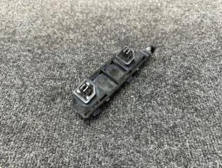 Крепление бампера переднее левое Fit GD1 LEB