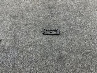 Крепление бампера переднее правое Honda Freed GB3 L15A 71193SYY003 Б/У