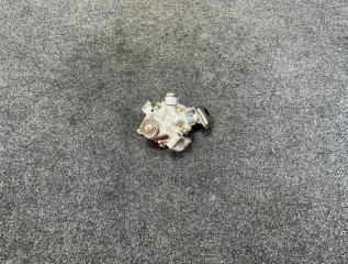 Запчасть насос масляный Toyota Voxy