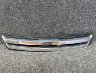 Решетка радиатора Nissan AD