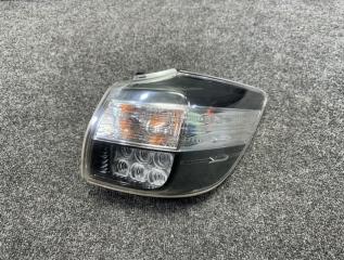 Стоп-сигнал правый Toyota Wish