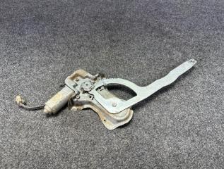 Стеклоподъемник задний правый Land Rover Discovery 1991 Б/У Стеклоподъемник задний правый Land Rover Discovery 1991