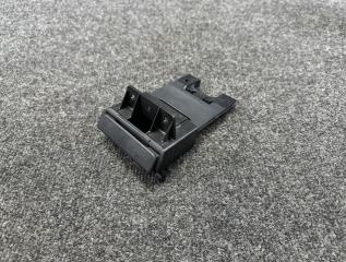 Подстаканник левый Nissan Cube 2003