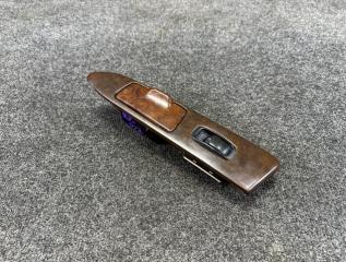 Блок управления стеклоподъёмниками задний левый Mitsubishi Diamante 1996