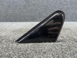 Уголок крыла передний правый Toyota Harrier