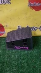 Запчасть подставка под ногу MITSUBISHI LEGNUM 1997