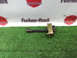 Запчасть ограничитель двери передний правый MITSUBISHI LEGNUM 1997