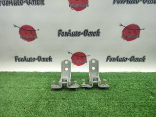 Запчасть петли на дверь передние левые MITSUBISHI TOPPO BJ 2000