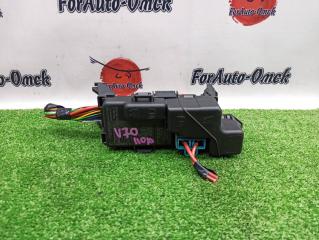 Фото запчасти блок предохранителей VOLVO V70 2013 контрактная запчасть Запчасть блок предохранителей VOLVO V70 2013