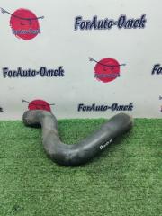 Фото запчасти патрубок системы охлаждения VOLVO V70 2006 контрактная запчасть Запчасть патрубок системы охлаждения VOLVO V70 2006