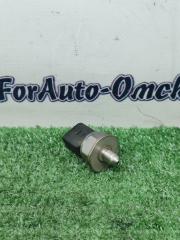 Фото запчасти датчик давления топлива AUDI A6 контрактная запчасть Запчасть датчик давления топлива AUDI A6