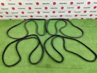 Фото запчасти уплотнительная резинка дверей VOLVO XC90 контрактная запчасть Запчасть уплотнительная резинка дверей VOLVO XC90