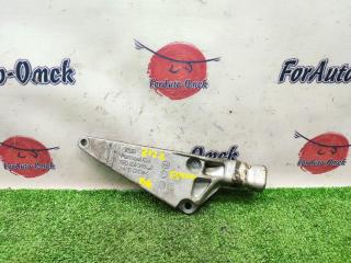 Фото запчасти кронштейн опоры двигателя передний AUDI A4 контрактная запчасть Запчасть кронштейн опоры двигателя передний AUDI A4