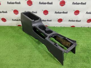 Запчасть консоль между сидений NISSAN AD 2000