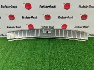 Фото запчасти накладка замка багажника PORSCHE CAYENNE контрактная запчасть Запчасть накладка замка багажника PORSCHE CAYENNE