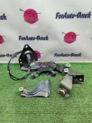 Запчасть ролик раздвижной двери левый HONDA MOBILIO